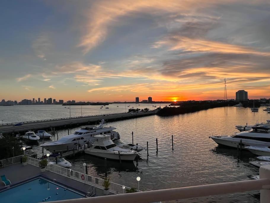 Unique Water Views, Free Parking 1Bed 1 Bath Rooffornomads 416 Apartment Miami Beach Ngoại thất bức ảnh